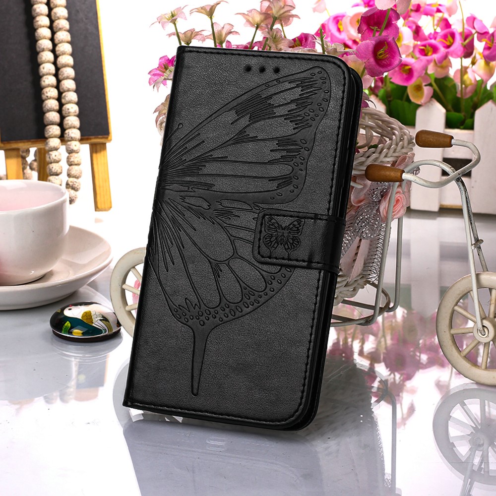  iPhone 15 Fodral Med Tryck Fjäril Svart