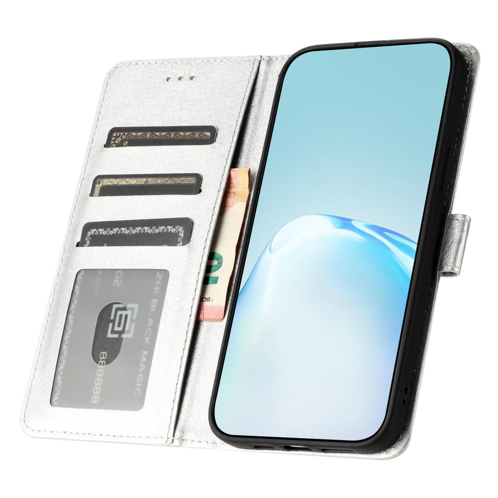  iPhone 15 Plus Fodral Silk Textur Med Snodd Silver