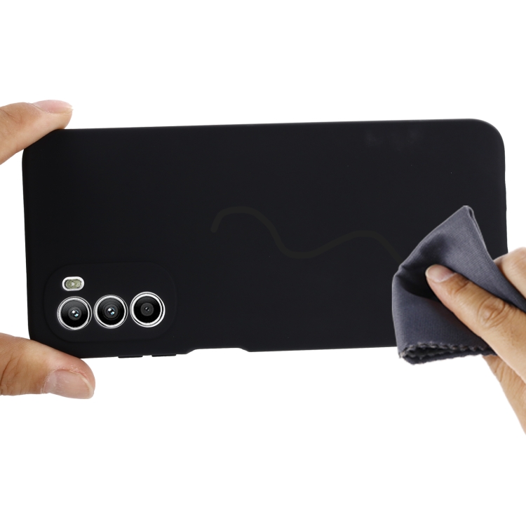  Motorola Moto G52/G82 Skal Liquid Silikon Svart