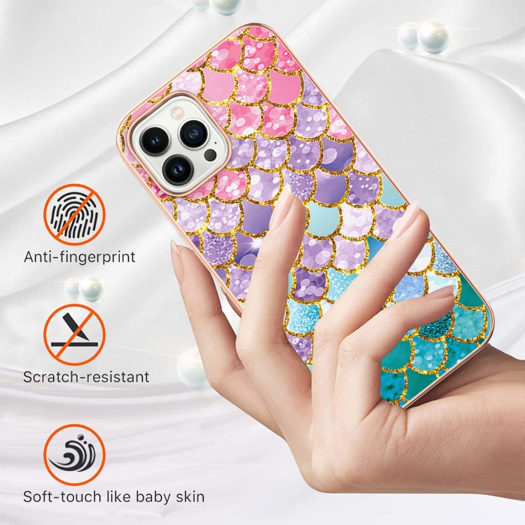  iPhone 15 Pro Skal Med Tryck Färgglatt Fjäll