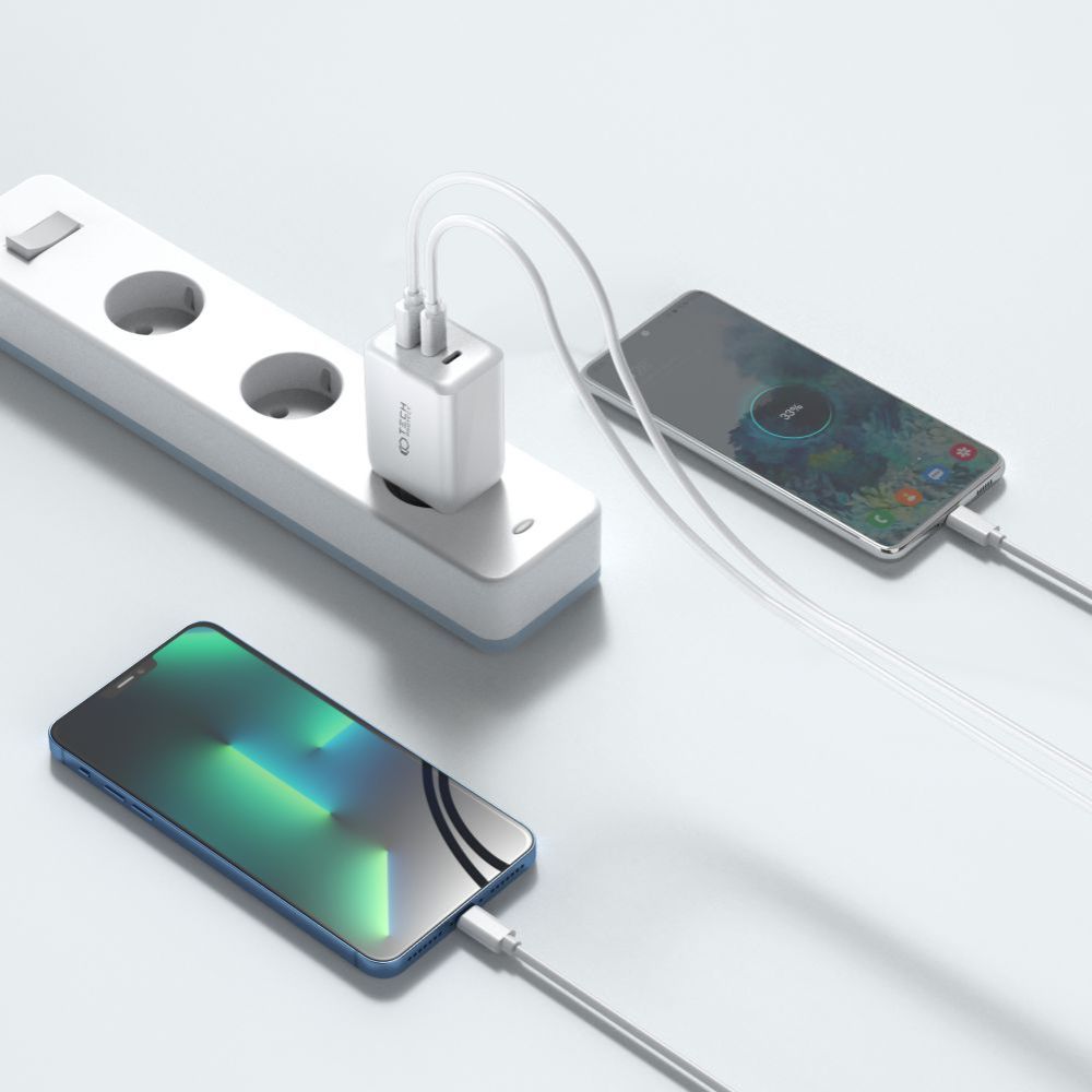Tech-Protect Tech-Protect 65W PD/QC Väggladdare 2x USB-C 1x USB-A Vit