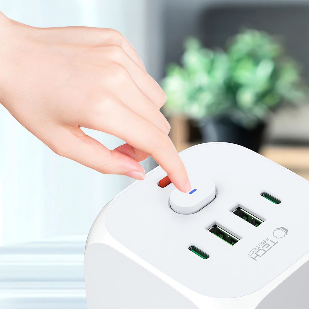 Tech-Protect Tech-Protect Grendosa Med 3x Eluttag 2x USB-C + 2x USB-A Vit