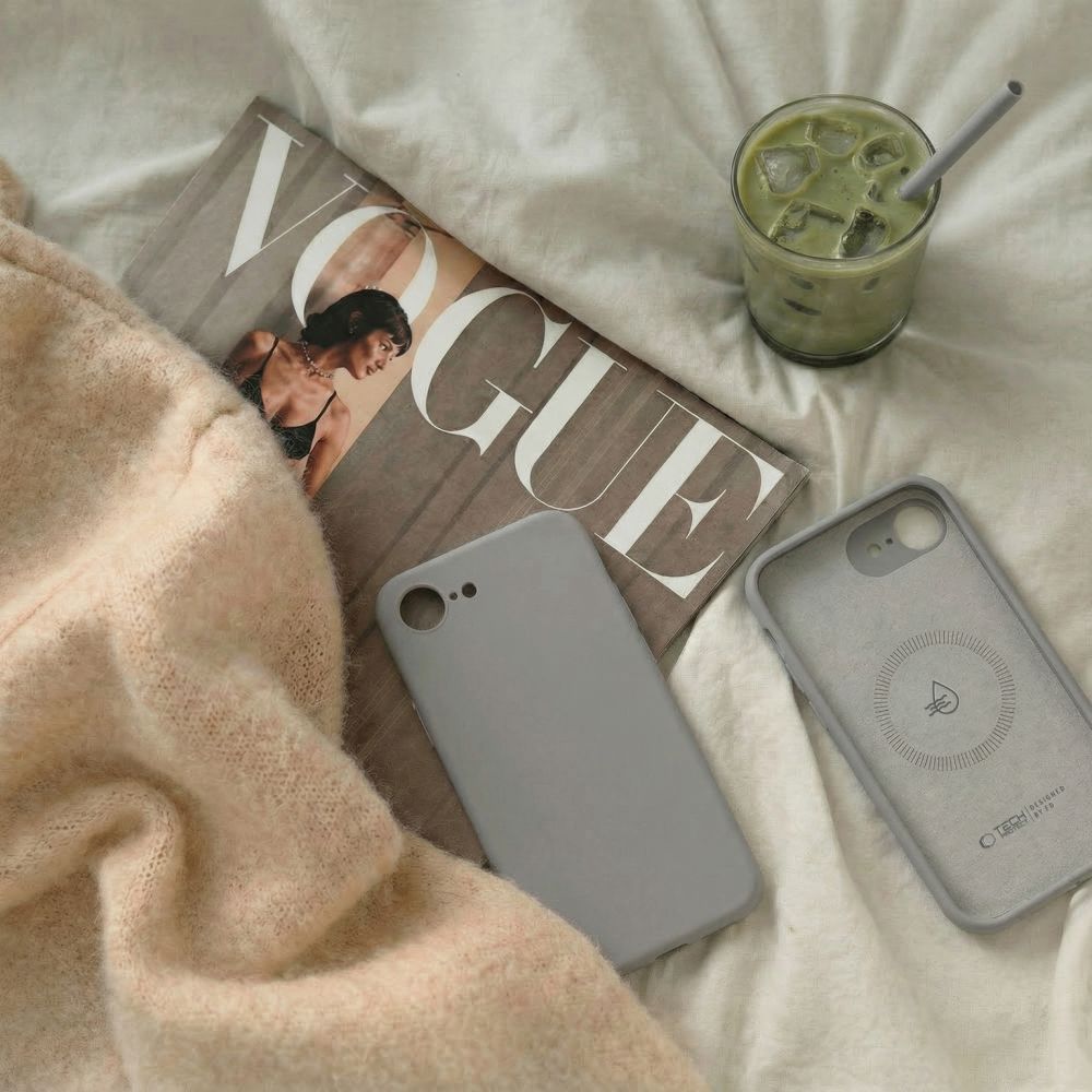 Tech-Protect Tech-Protect iPhone 17e/16e Skal MagSafe Silicone Stone Grey